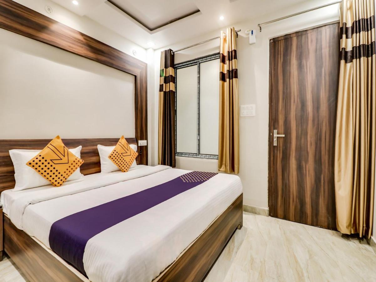 Spot On 69549 Hotel Shri Ram Kashi Muthiganj Dış mekan fotoğraf