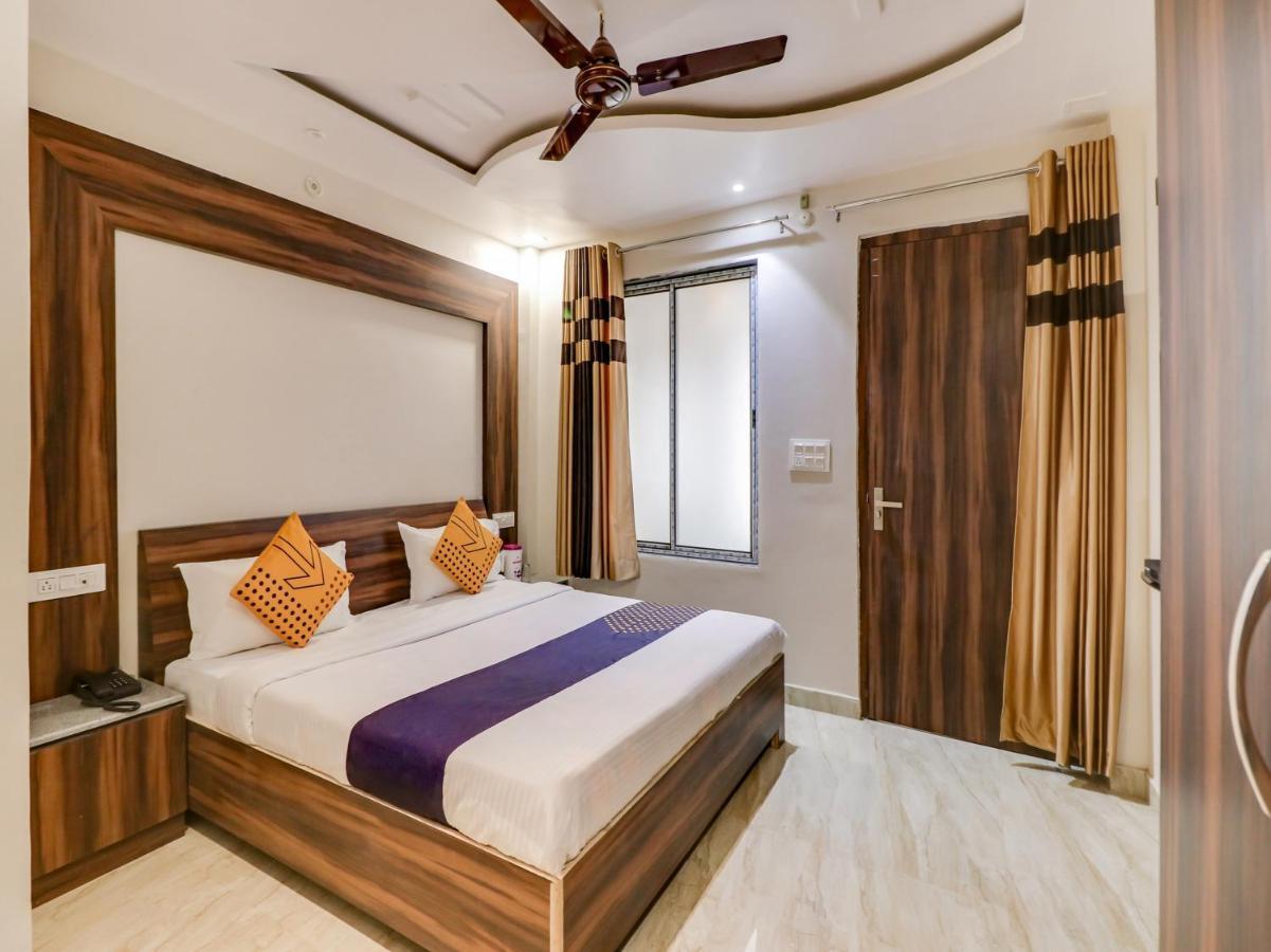 Spot On 69549 Hotel Shri Ram Kashi Muthiganj Dış mekan fotoğraf